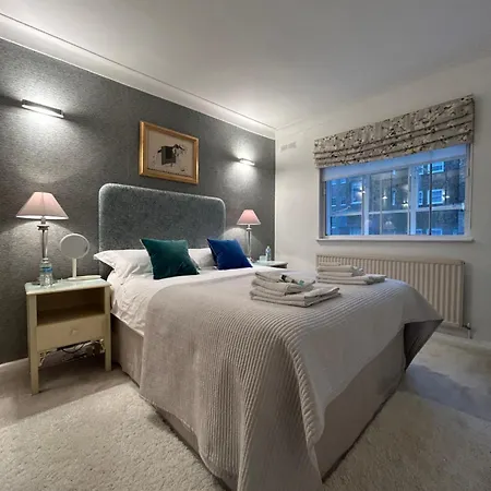 Double Room In Marylebone